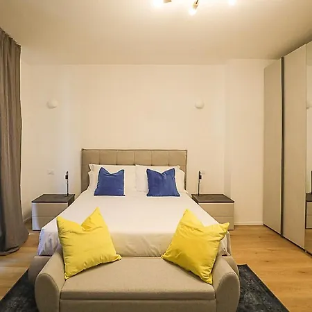 Maison Clairet By Hili דירה אאוסטה